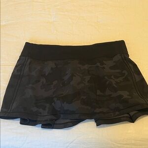 Lululemon Black Camo Skirt